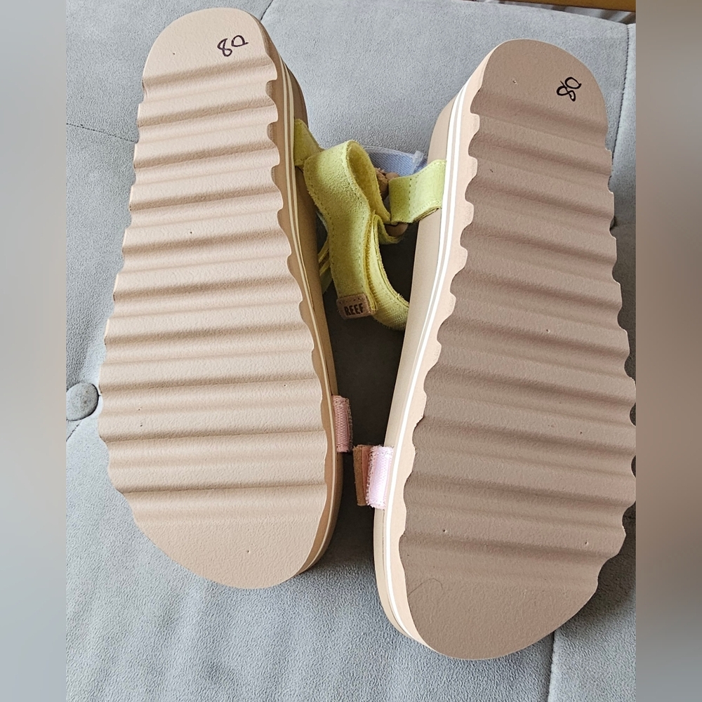 Reef Suede Platform Sandals - meringue - Picture 7 of 7